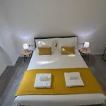 Golligo Apartment *